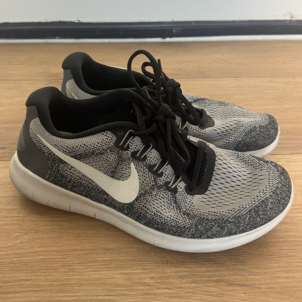 Nike Women’s Free Run size 8.5